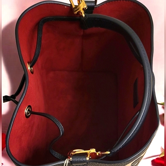 Louis Vuitton | NéoNoé | Bicolor Monogram Empreinte Leather Bucket Bag | NWT - Picture 10 of 16